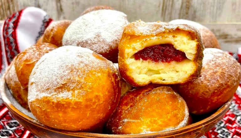 Різдвяні Пампухи з трояндовим варенням! Галицький традиційний рецепт