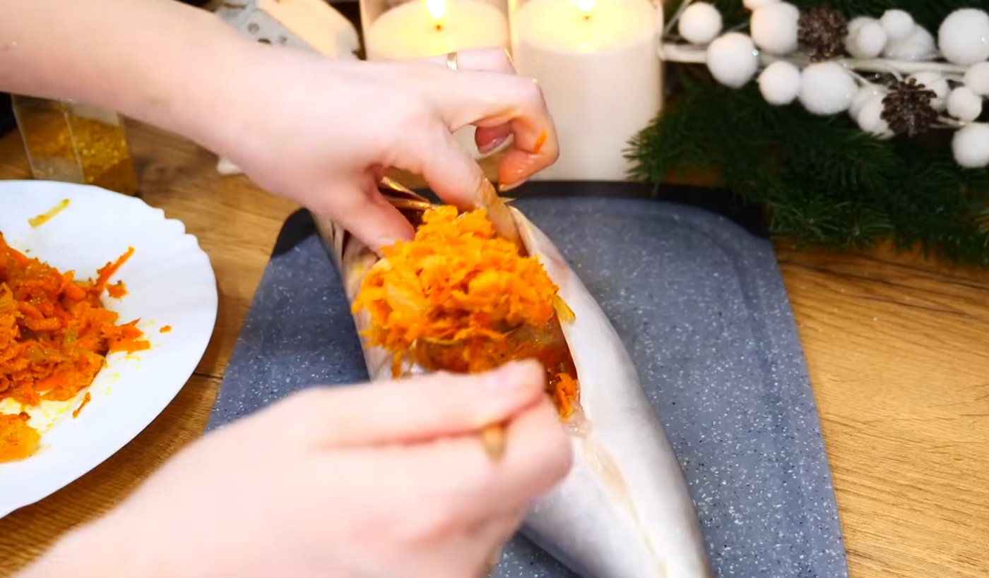 риба фарширована