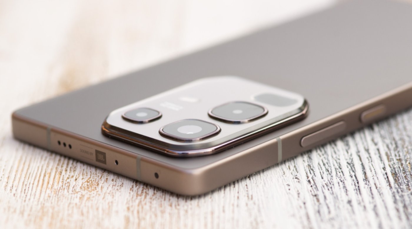 Дорогі бренди програли: чому бюджетні телефони з великими батареями стали №1