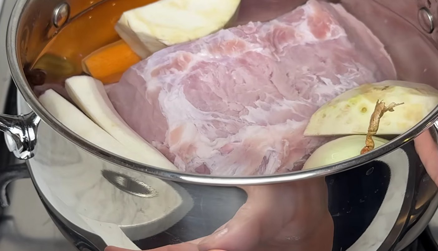 м'ясний салат