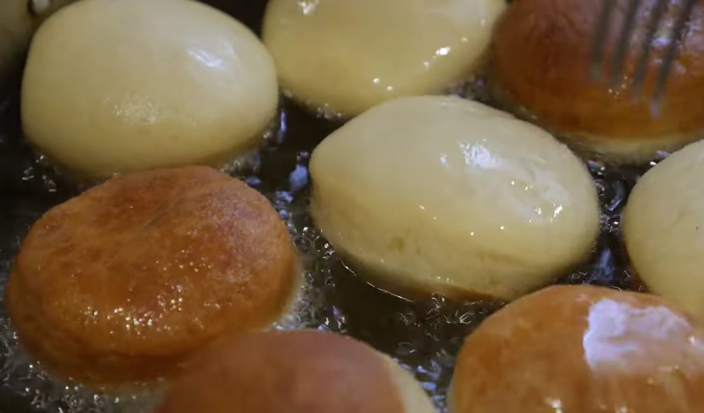 пампухи на дріжджовому тісті