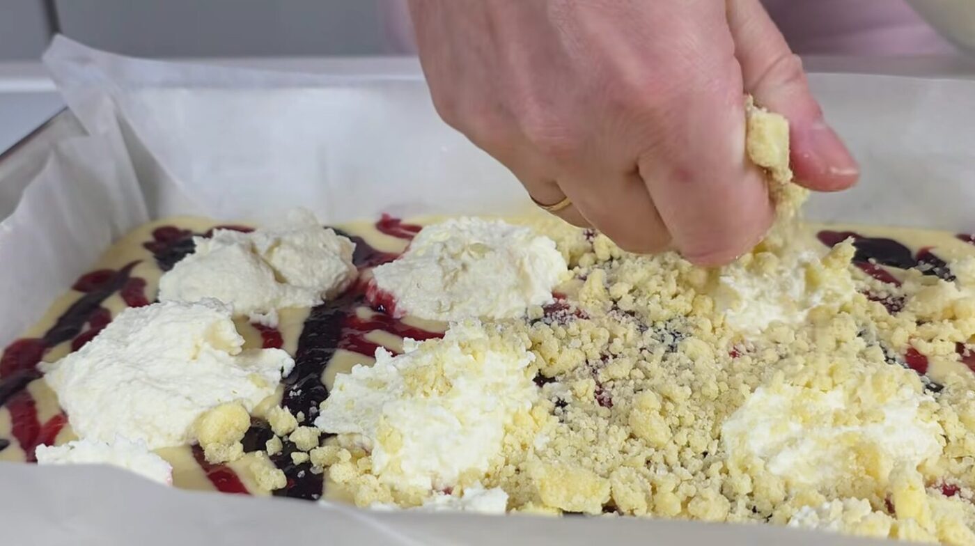 Пиріг "Сирні хмаринки"