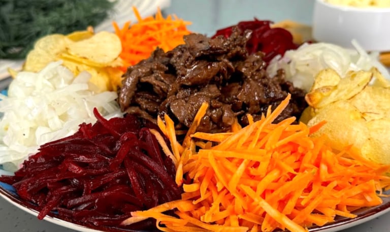 Їм і не можу зупинитись! Салат "Вогонь", чоловік називає його - Комбікорм