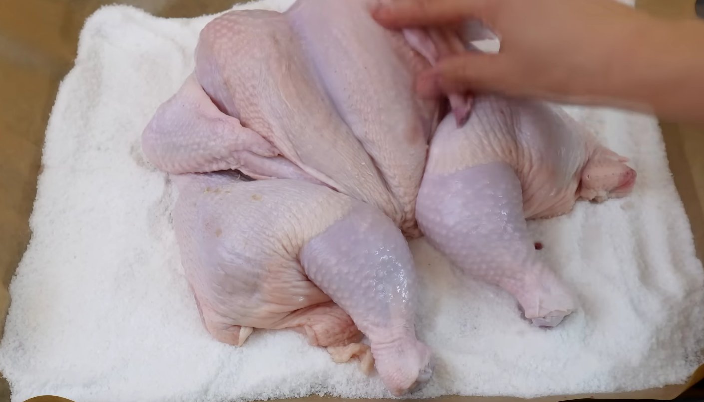 запечена курка на солі