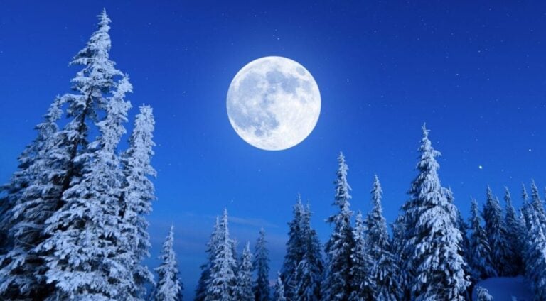 Сніжний Місяць 2026: чому не можна спати з відкритими шторами та головні заборони.