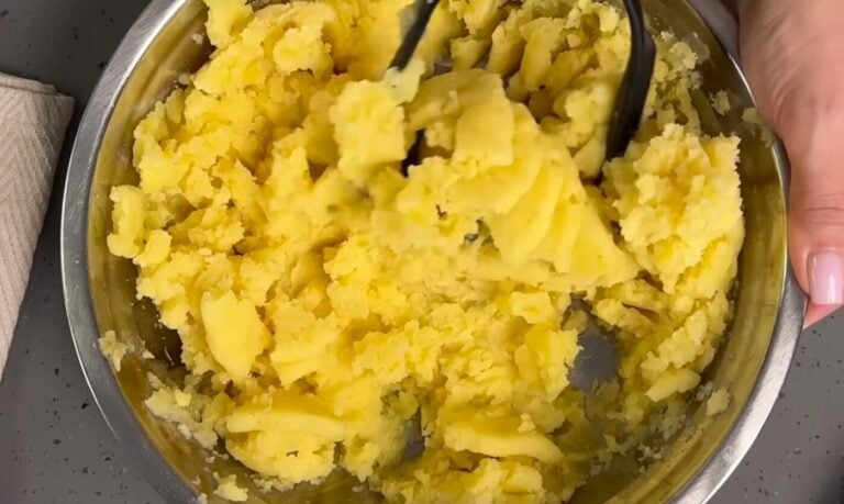 картопляні зрази з м’ясною начинкою