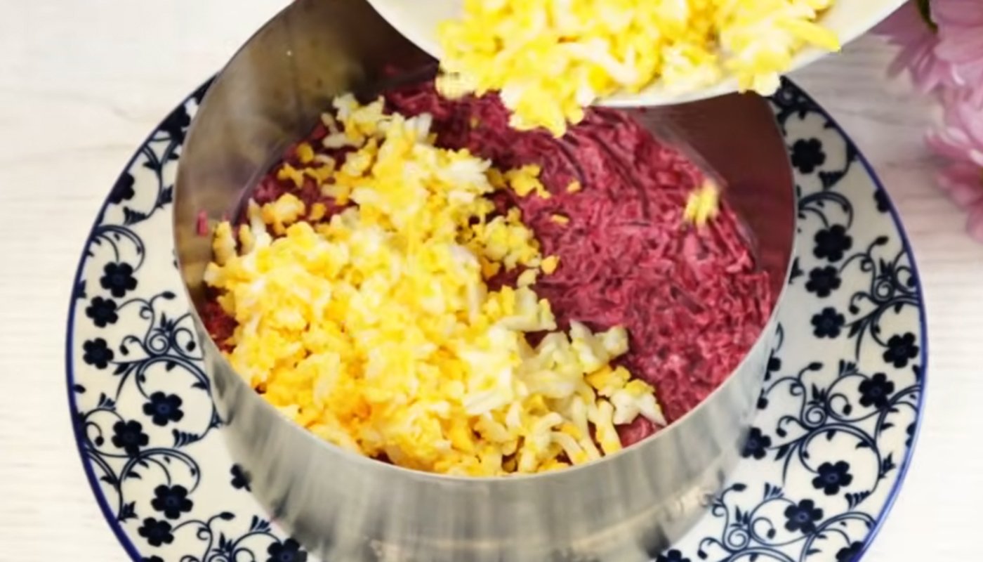 Салат з буряка Ізабелла