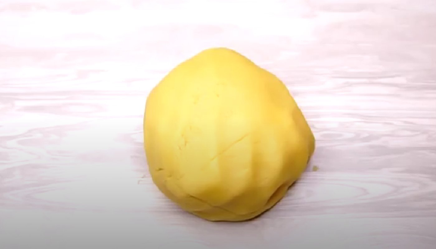 закусочний тертий пиріг з плавленими сирками