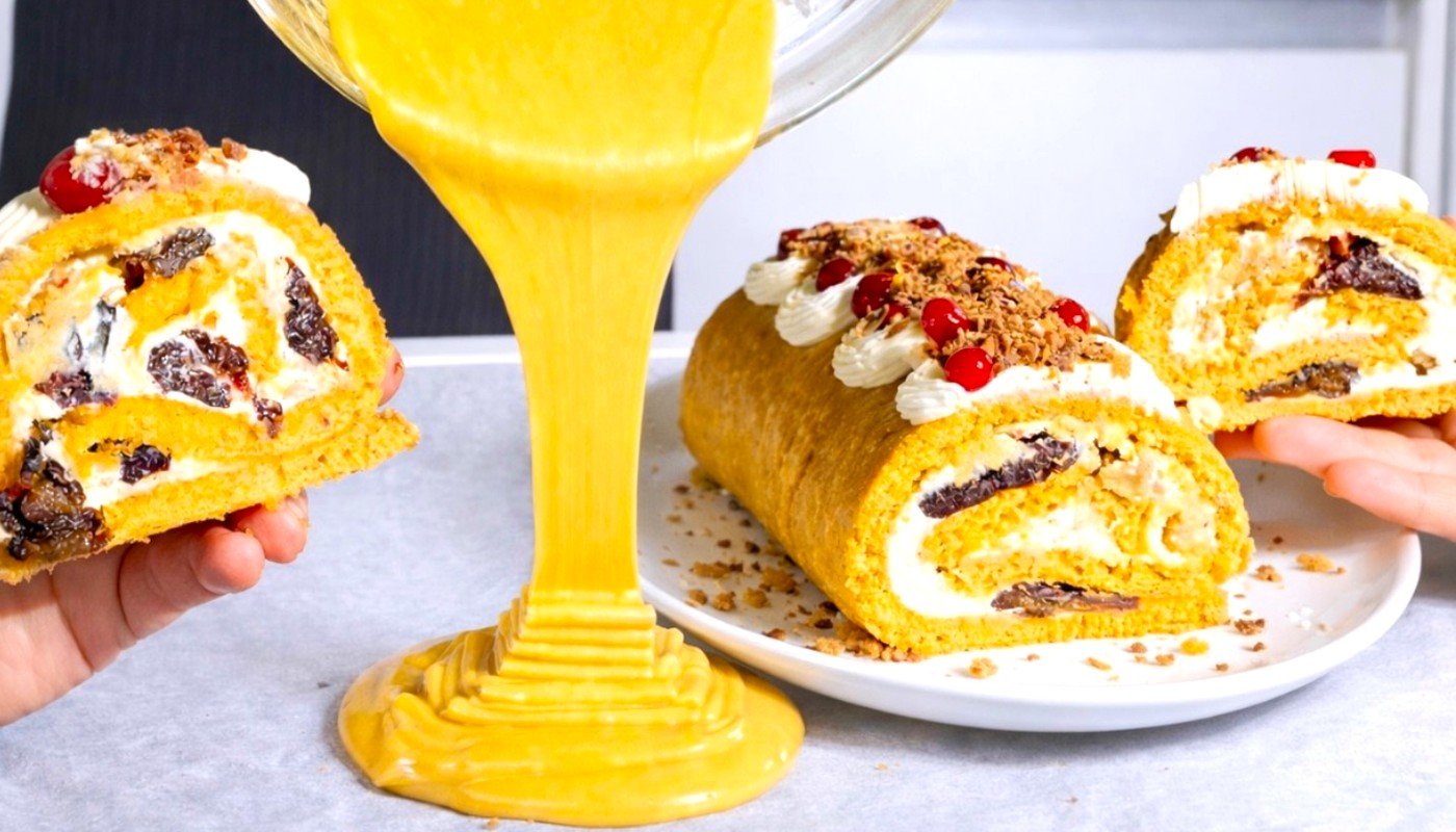 Просто виливаю тісто на лист! Медовий рулет зі сметанним кремом: швидше, ніж торт