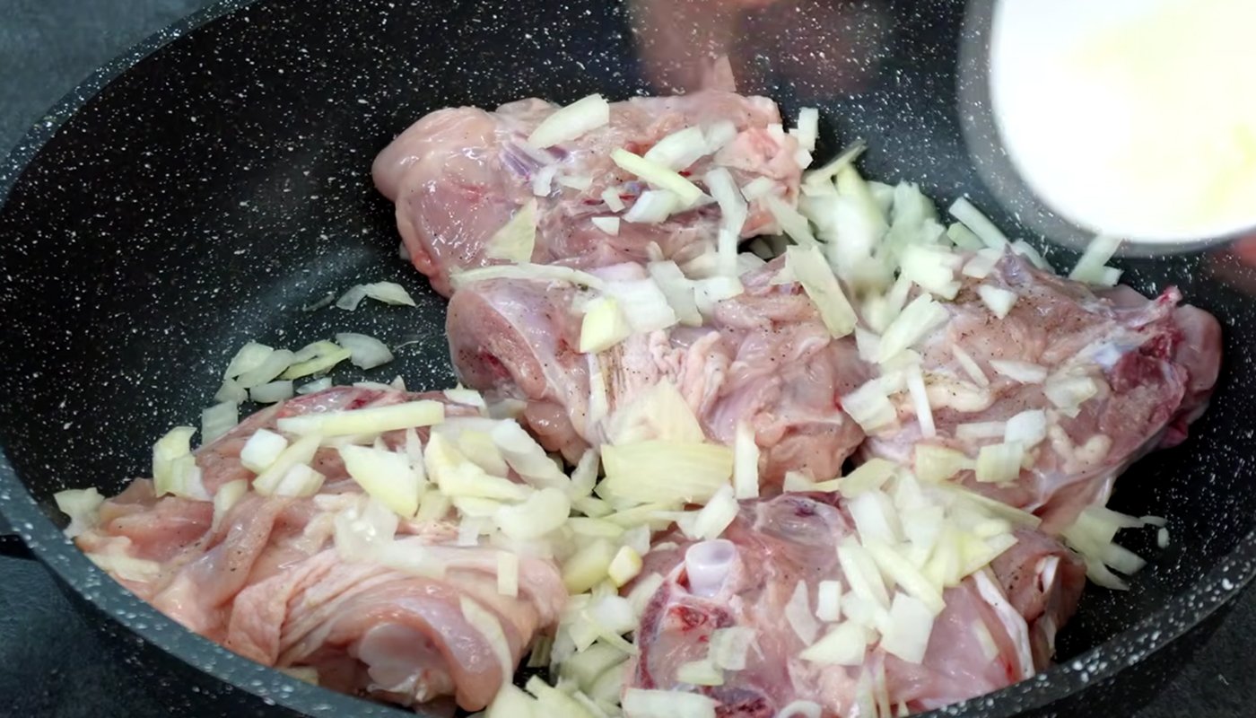 картопля з куркою в духовці