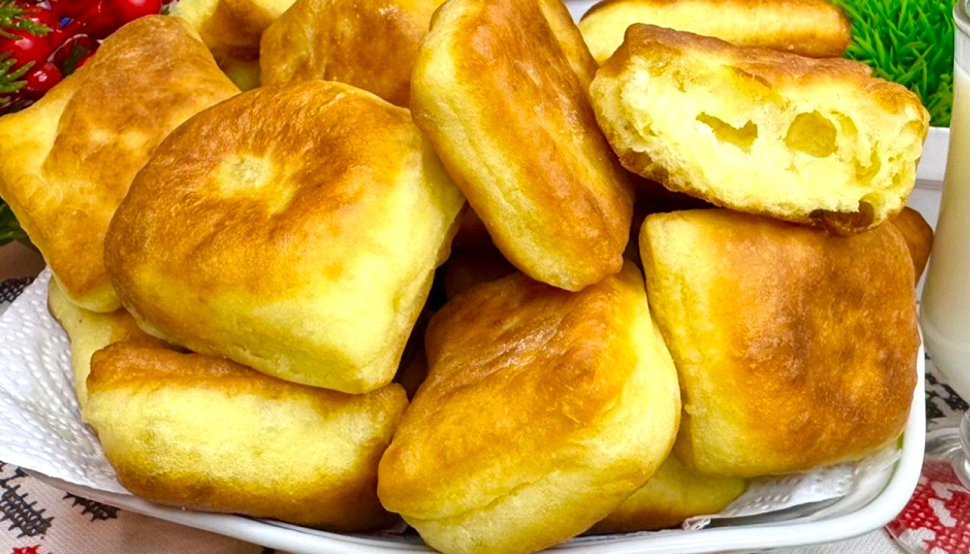 Бабуся смажила цілими мисками: на кефірі або на сметані, гора смакоти до чаю