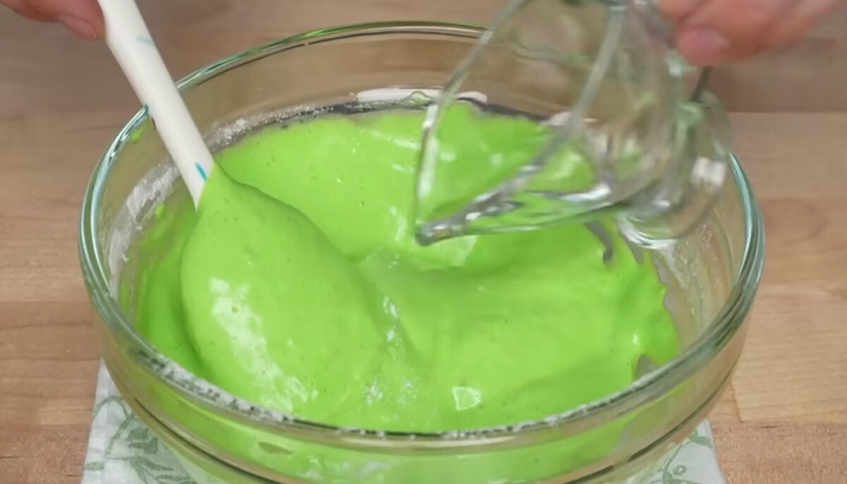 Зелений кондитерський мох для прикрашання пасок