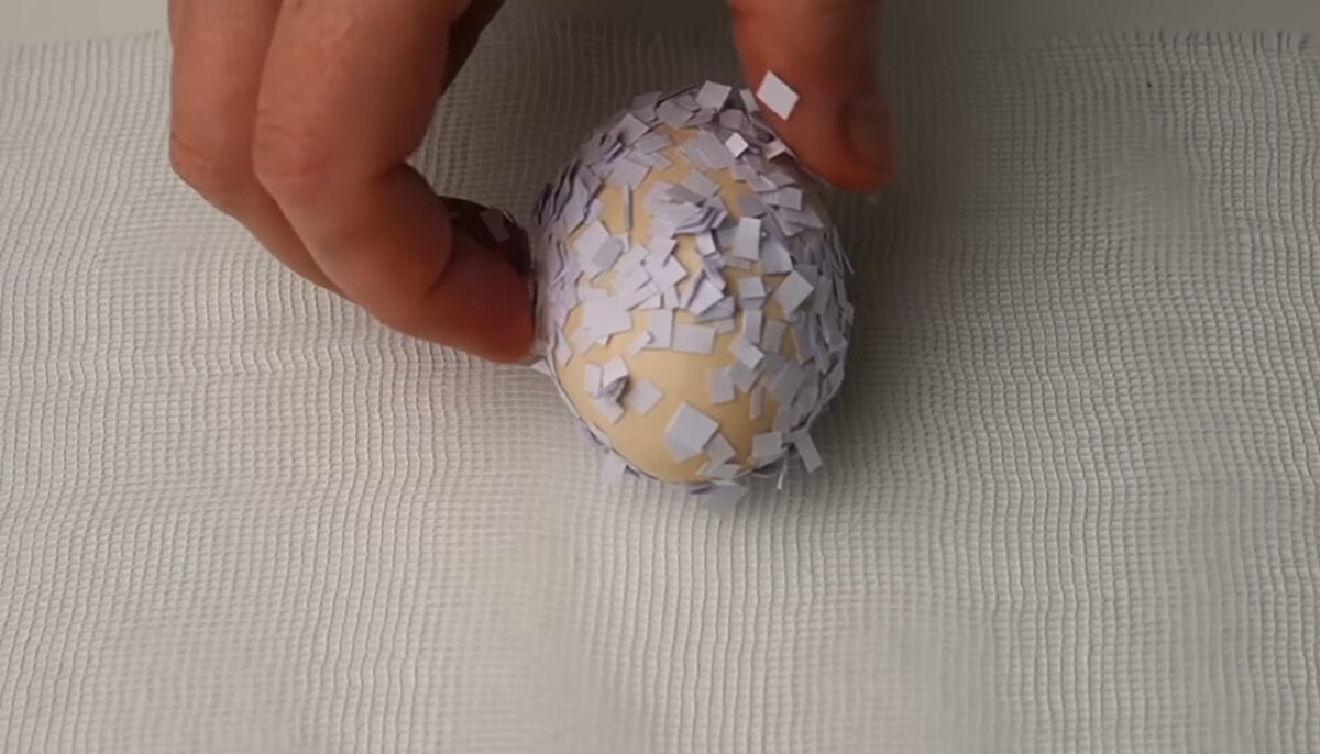 Як пофарбувати яйця на Великдень 2026