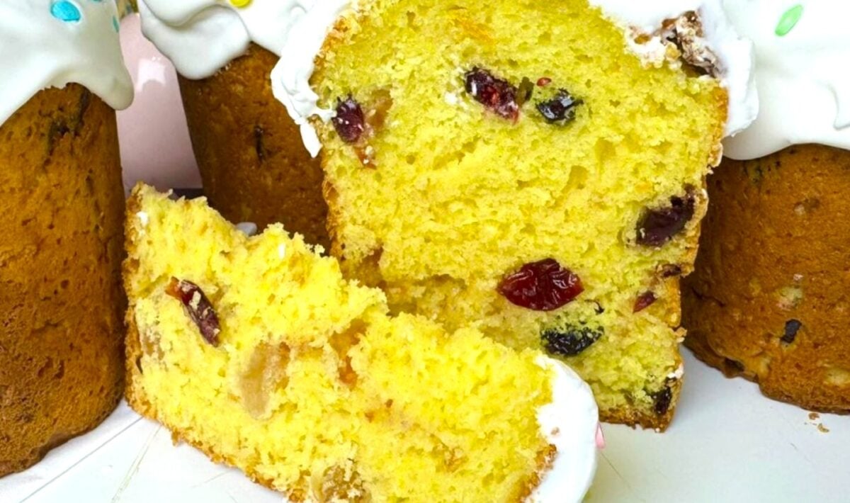 Без дріждів і без розстоювання тіста - "експрес" рецепт: пухка сирна паска, яка завжди вдається!