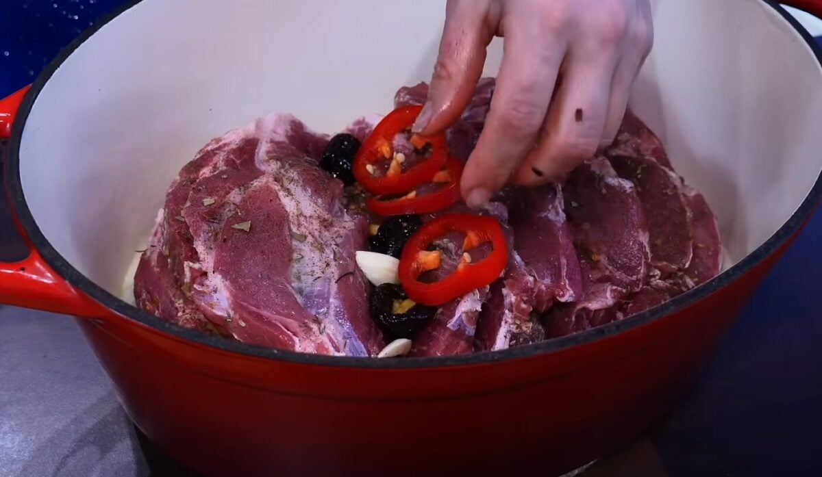 м'ясо з чорносливом в духовці рецепт