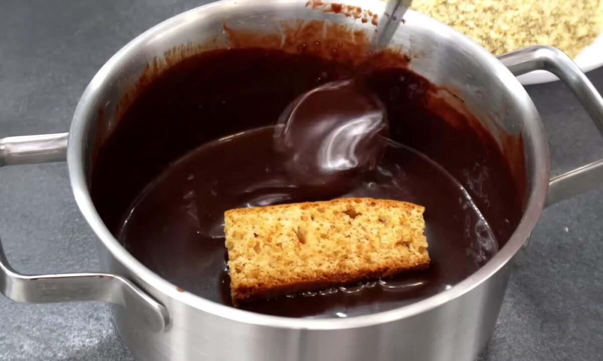 Медові палички в горіхах