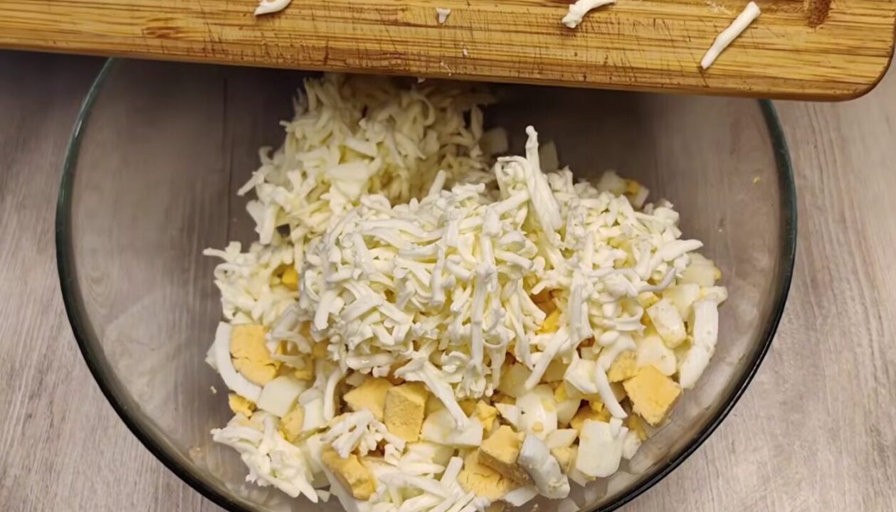 салат з плавленого сирка