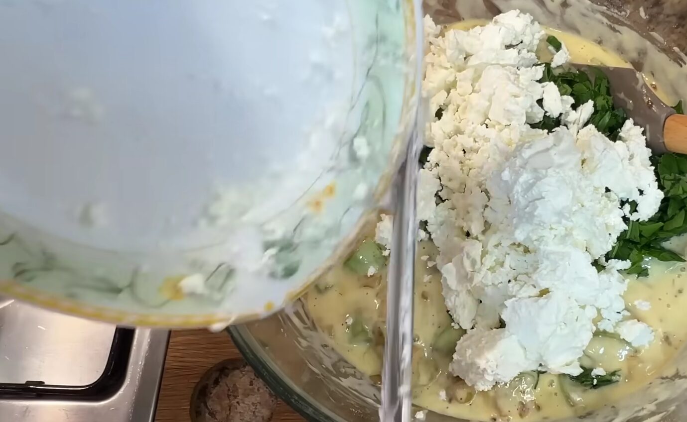 грецький пиріг з кабачків рецепт