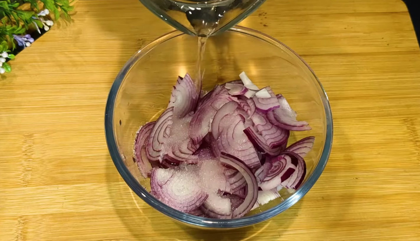 салат з корейської моркви та курки