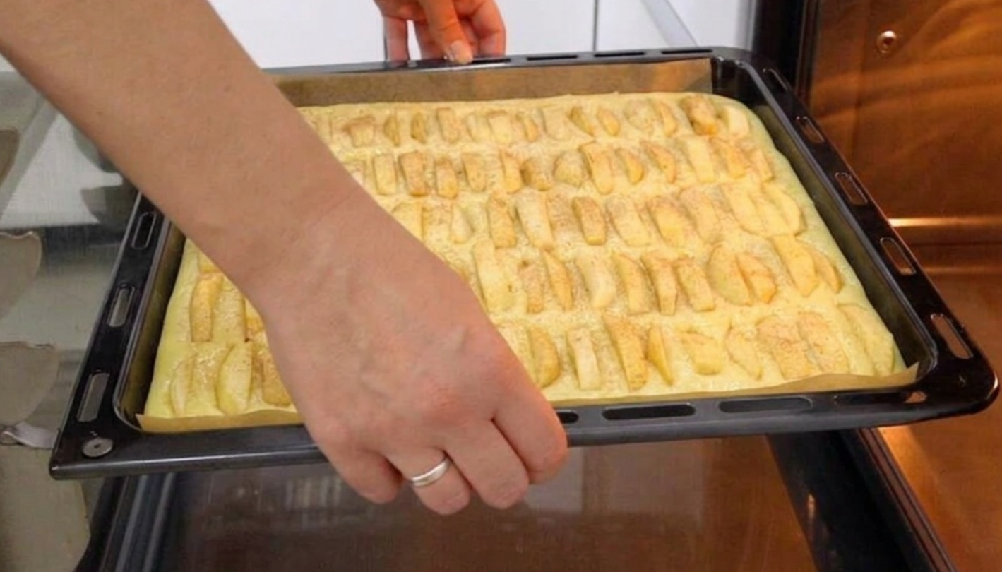 яблучний пиріг Осінь рецепт