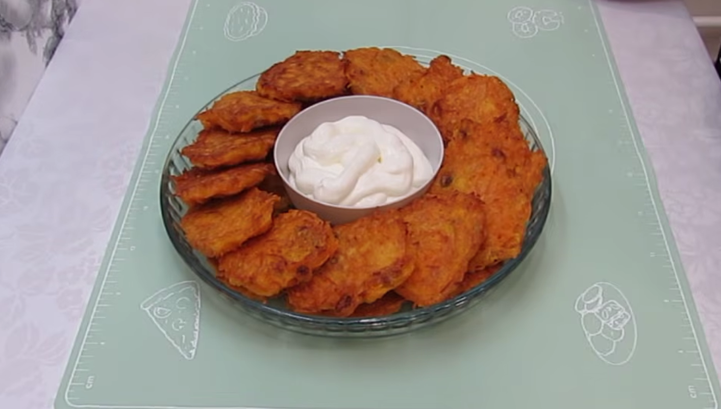 морквяні оладки рецепт