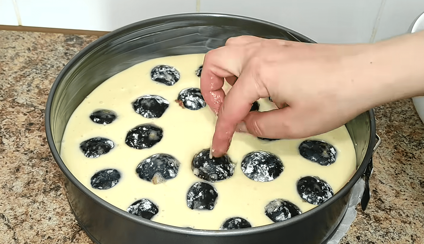 сливовий пиріг рецепт