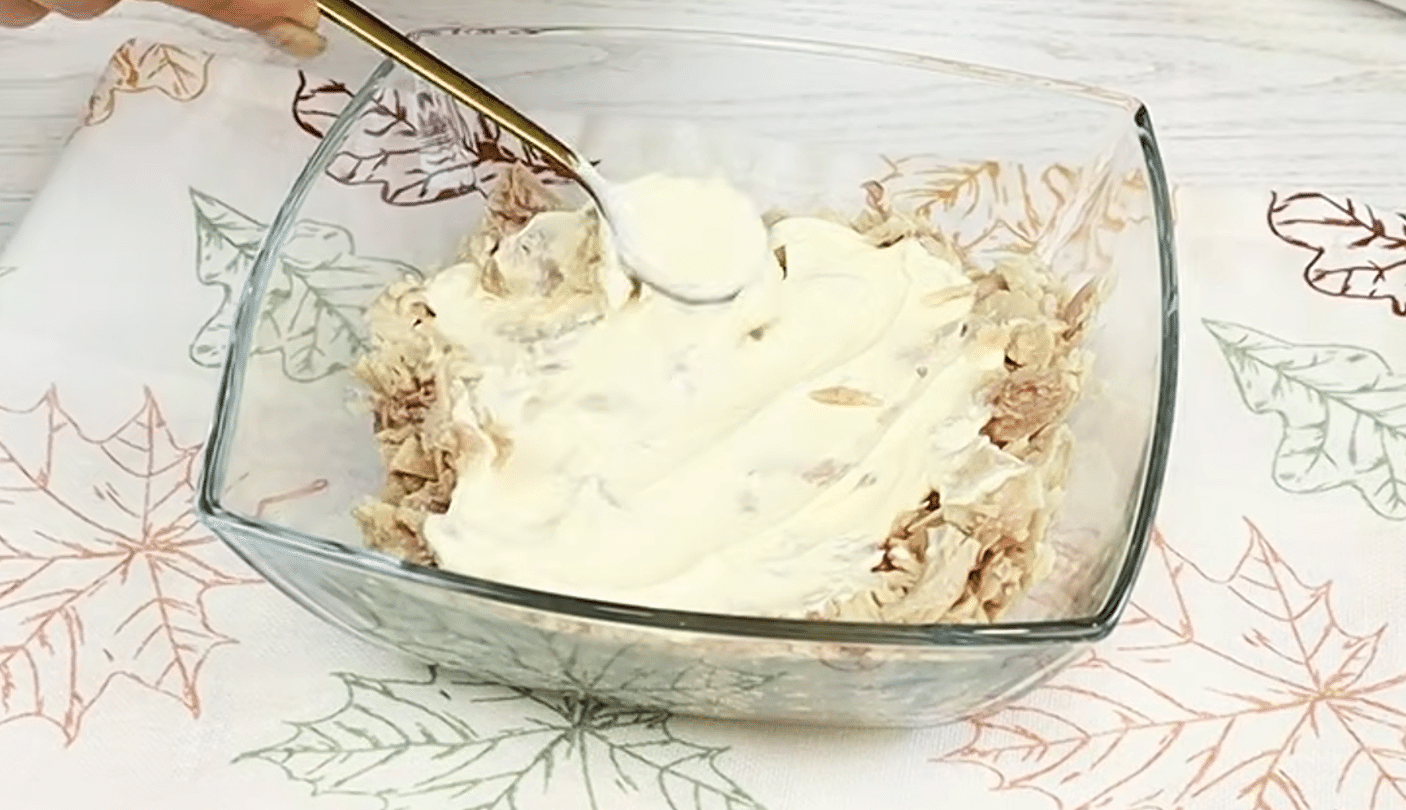 салат з куркою
