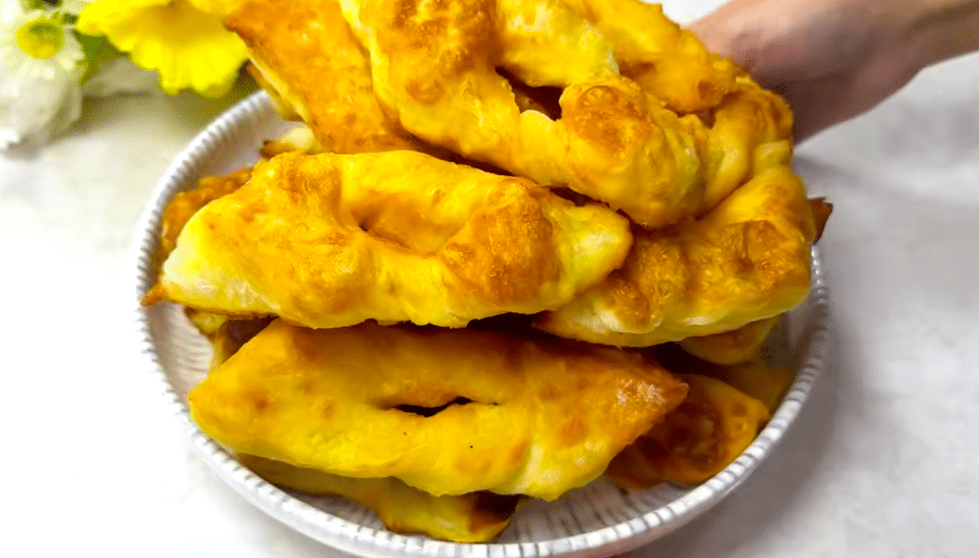 Насмажила на тиждень - з'їли за день: Вергуни "На кефірі": додаю яблука - і виходить смакота