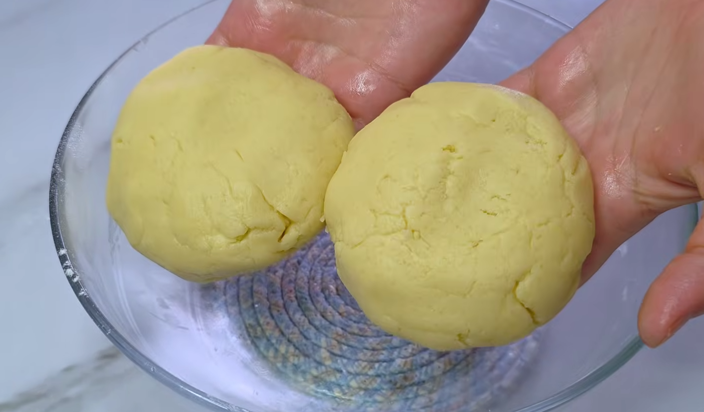 тісто на яблучний пиріг